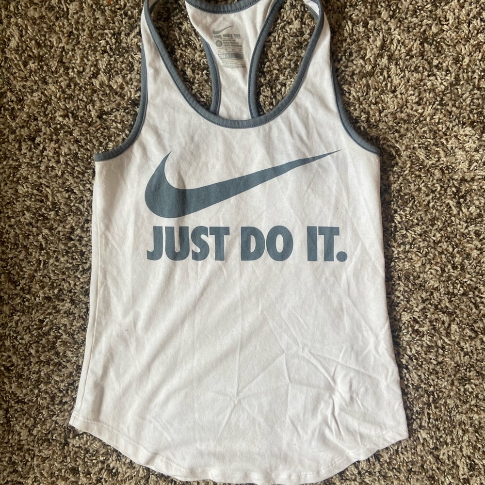 White nike top